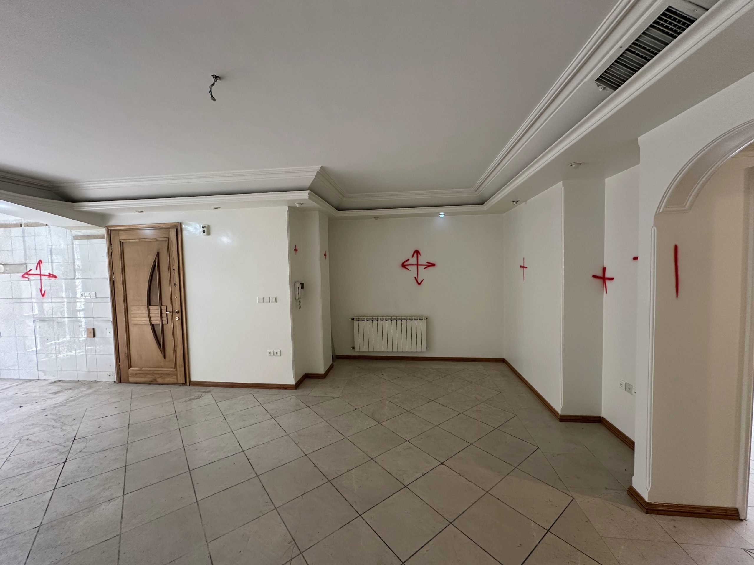 بازسازی واحد 75 متری سعادت اباد آشپزخانه قبل